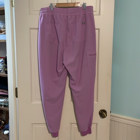 Figs High Waisted Zamora Joggers - Dusk - Picture 4 of 5
